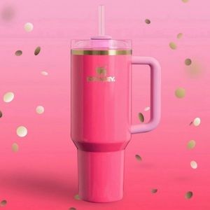 Iimited edition Stanley cup (STILL IN ORIGINAL BOX / PACKING